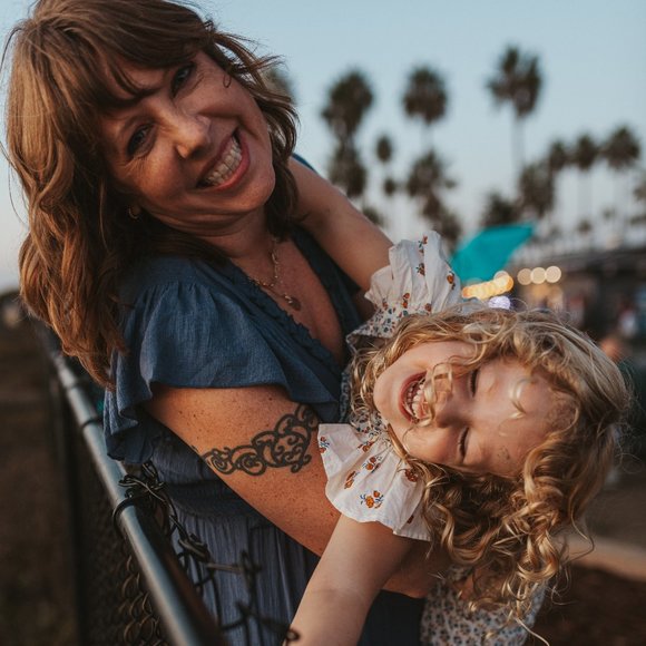 Meet your Posher, Rebecca - Picture 1 of 2